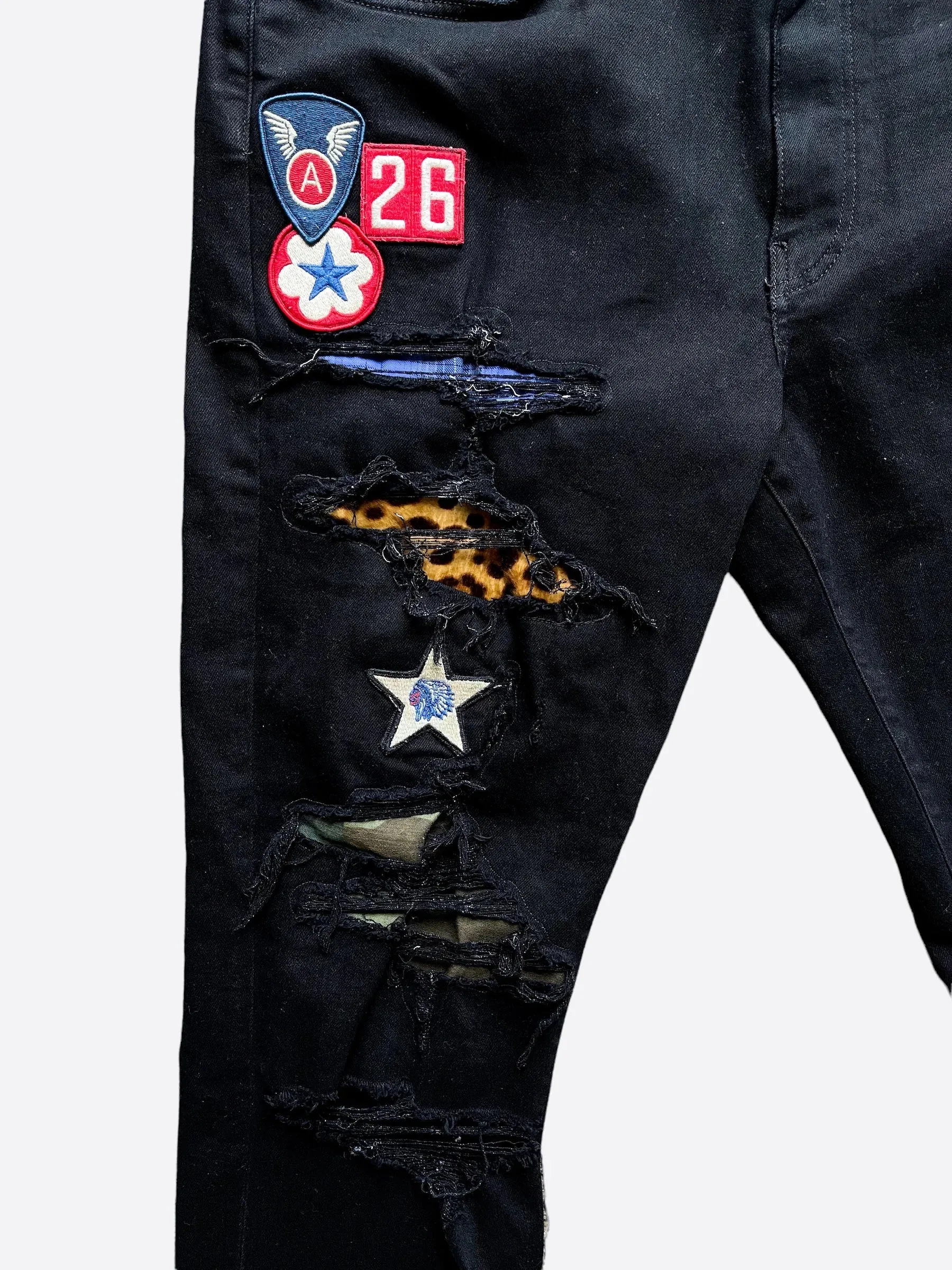 AMIRI ART PATCH DISTRESSED DENIM